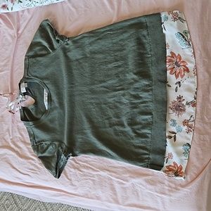 Loft - Green Sweater Top - Small